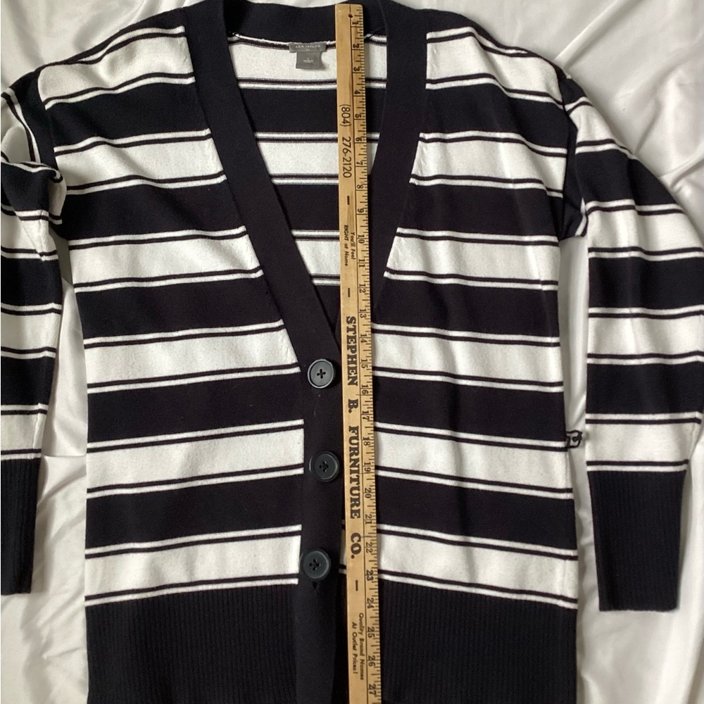 Ann Taylor V-Neck Ladies Stripe Sweater Size L - Picture 9 of 10